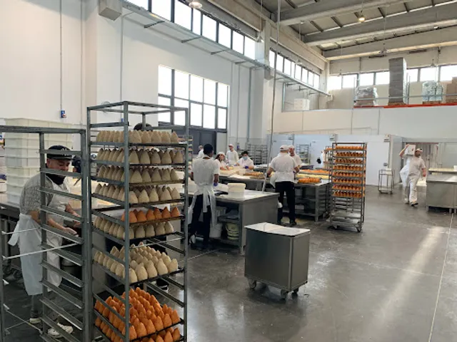 Nisi Pasticcerie #Fornitura Ingrosso #Pasticceria #Tavola Calda #Rosticceria #Colazione #Gastronomia #Gelati e Granite