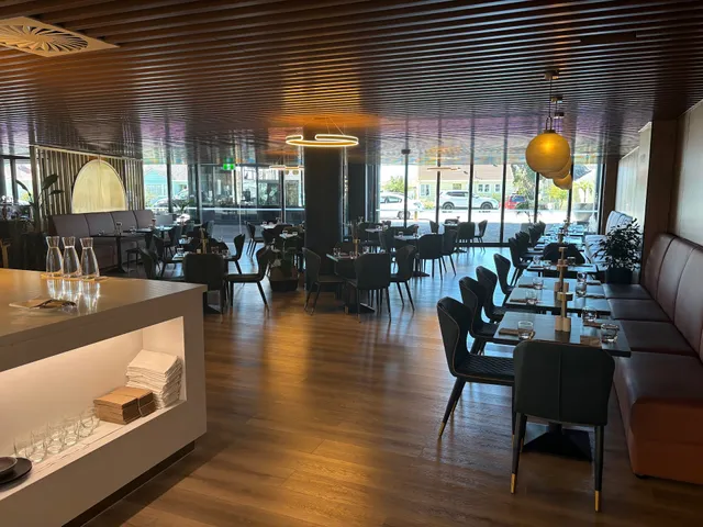 Tiger Bar & Restaurant