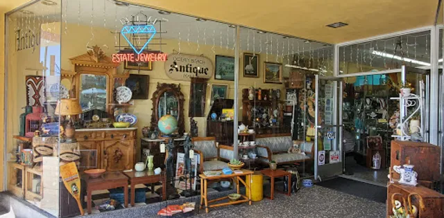 Ocean Beach Antique Mall