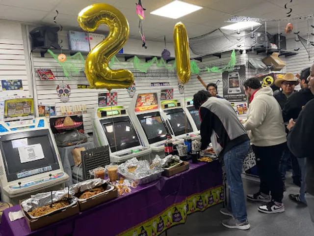 Brooklyn Games & Arcade