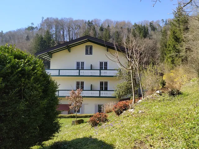 Gästehaus Hotel Garni Waldeck - Zimmer in Großgmain bei Salzburg.