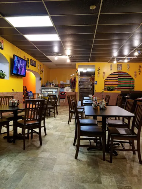 Lindo Mexican Restaurant & Supermarket