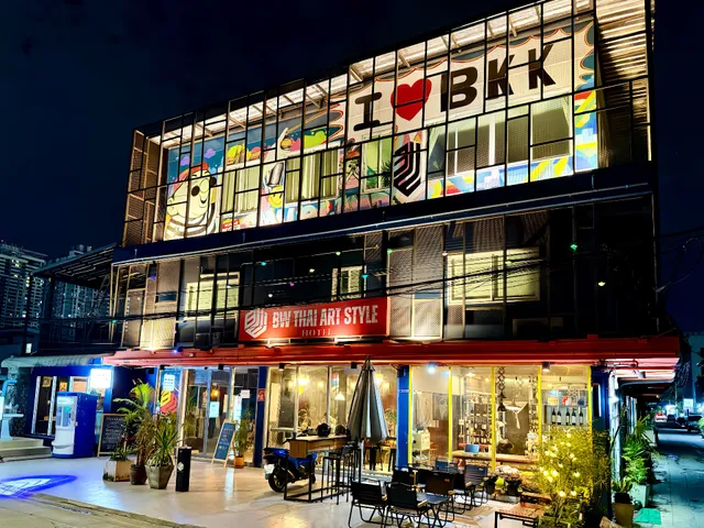 BW thai art style hotel