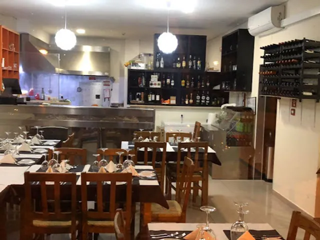 Royal Indian tandoori restaurant