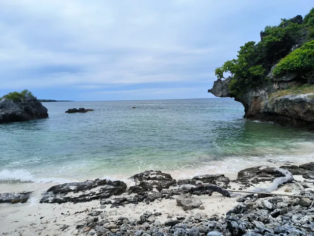 Pantai Batu Pintu