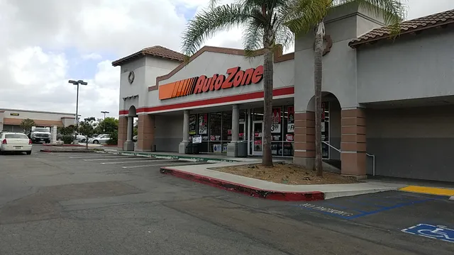 Rancho Del Oro Gateway Shopping Center
