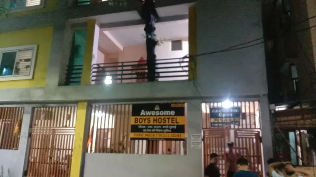 Awesome Boys Hostel
