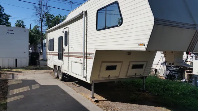 Haggin Oaks Estates MHP