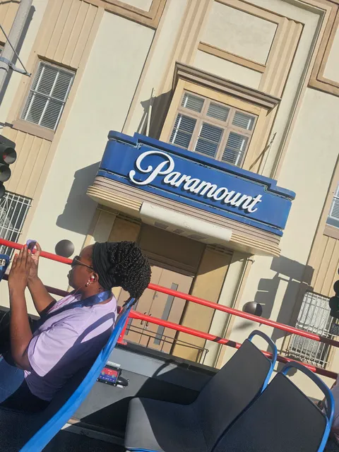 Paramount Sign Shop