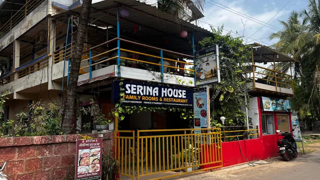 Serina House - Hotel in Malvan