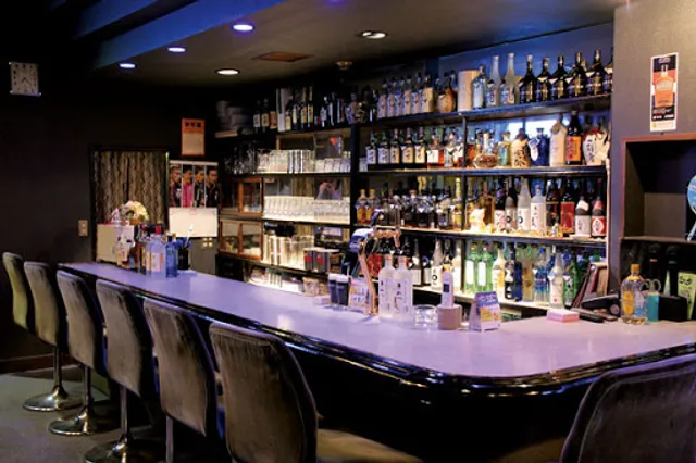 センス (S.E.N.S) 米沢 パブ スナック バー カラオケ