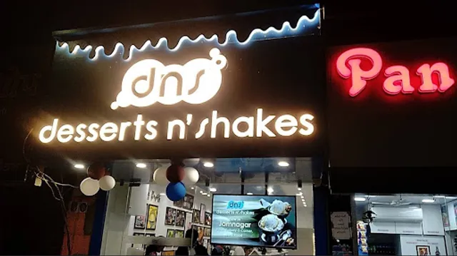 DNS Desserts N’ Shakes
