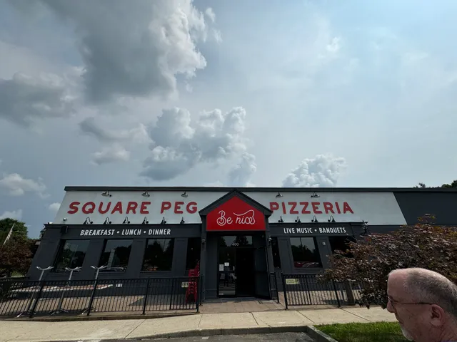 Square Peg Pizzeria