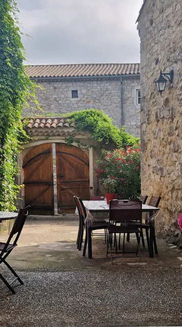 Les Clapas : Chambres d'hôtes Ardèche proche Gorges ardèche Grotte chauvet Vallon pont d'arc Ruoms