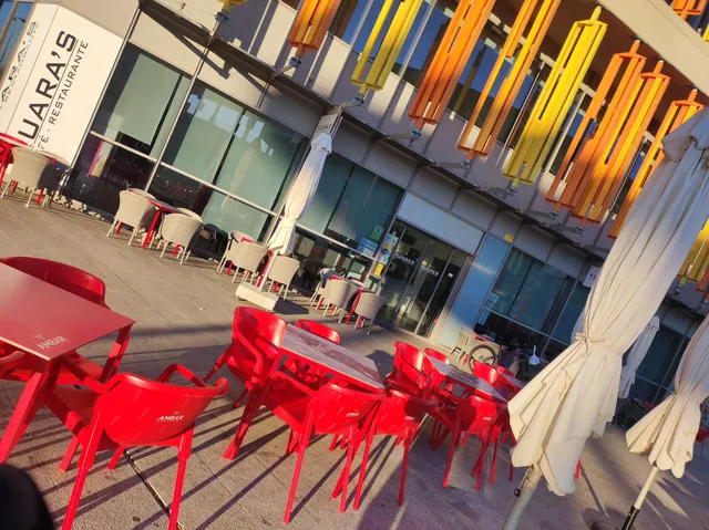 Cafetería - Restaurante Kuara`s