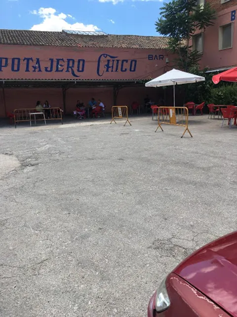 POTAJERO CHICO.