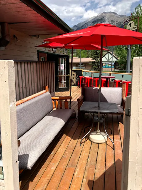 The Drake Restaurant & Brewery