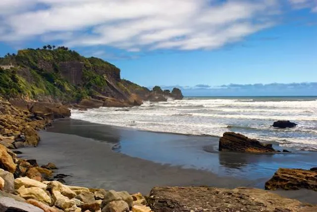 Punakaiki Beach