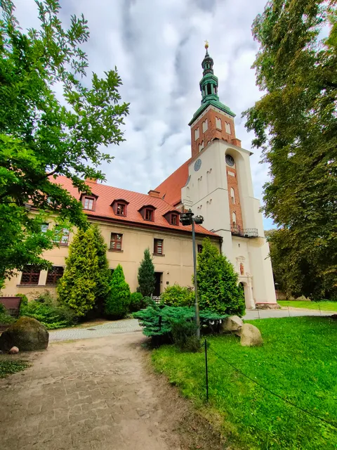 Kościoł Klasztorny Opactwa Benedyktynów pw. Narodzenia NMP