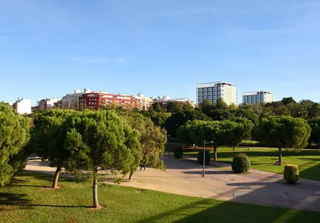 Philippines Entrance - Central Park Valencia