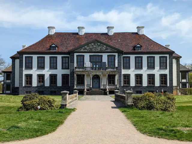Oranienbaum Palace