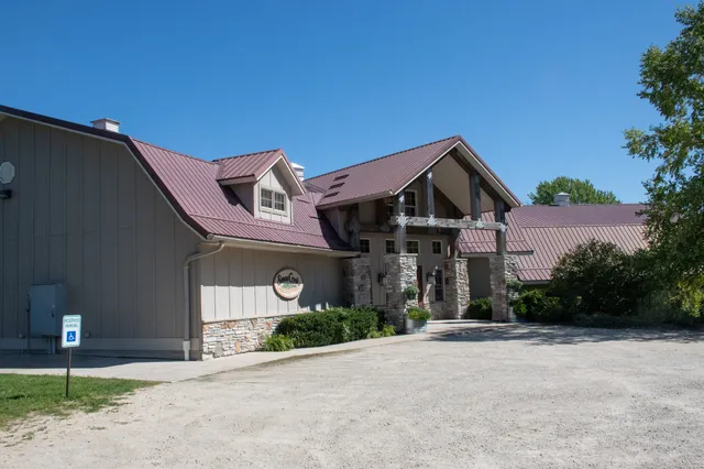 Simon Creek Vineyard & Winery