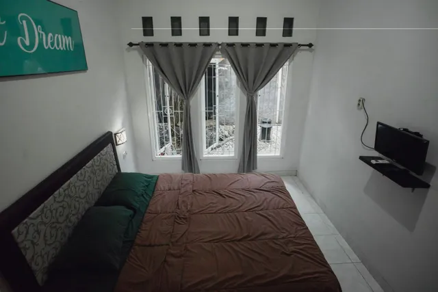 Rumah AA Jogja Guesthouse