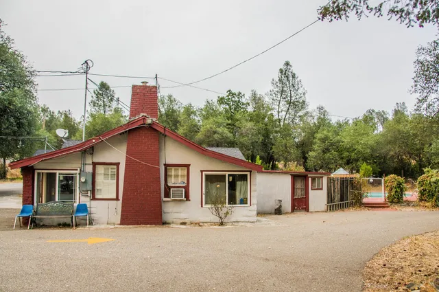 Shasta Dam Motel