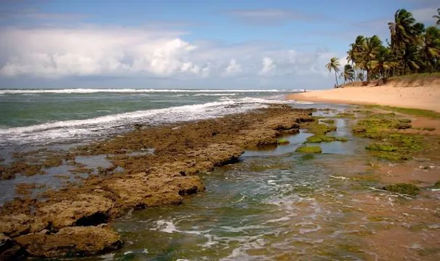 Praia Pedra do Chapéu