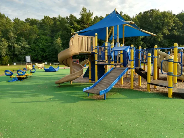 Wilton Town Gavin Park