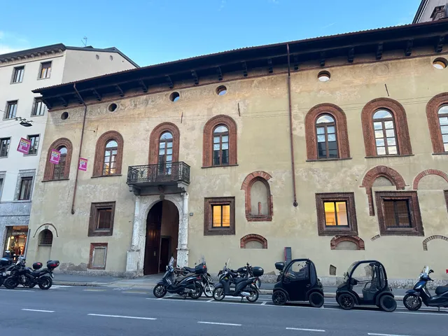 Casa Fontana-Silvestri