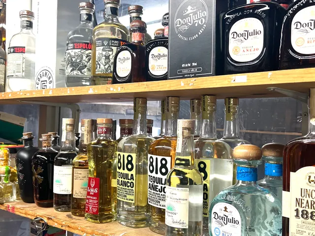 Uptown Liquor and Bar