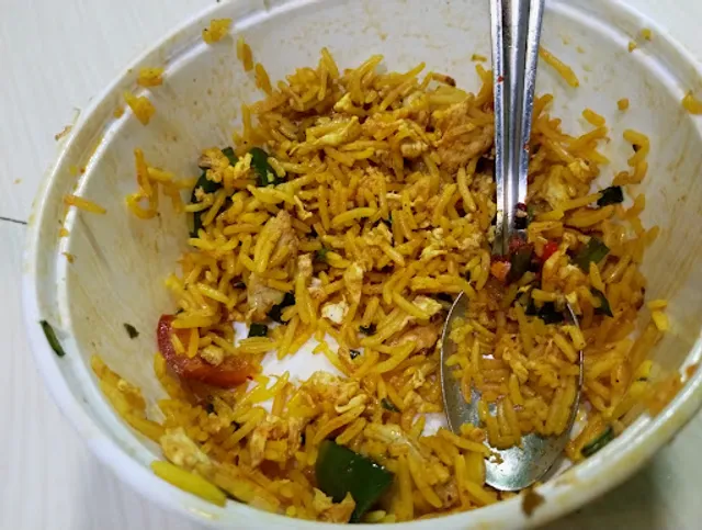 Kolhapuri family restaurant & bar ()