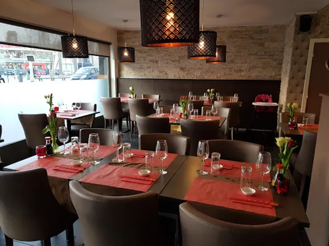 SUSHI ROYAL KAPELLEN