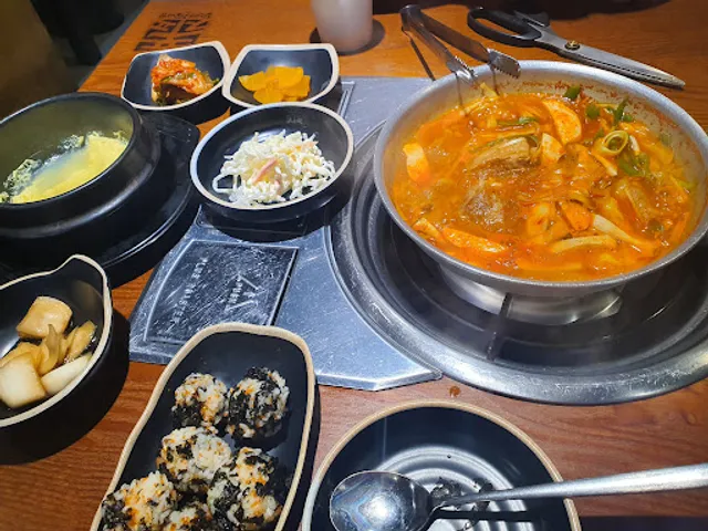 짚신매운갈비찜검단점