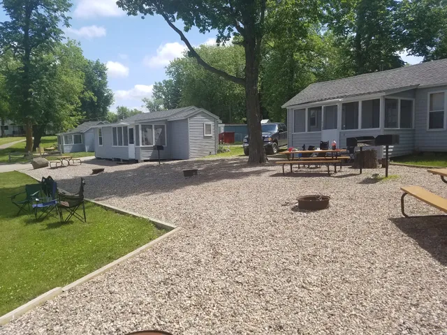 Cottage Grove Resort