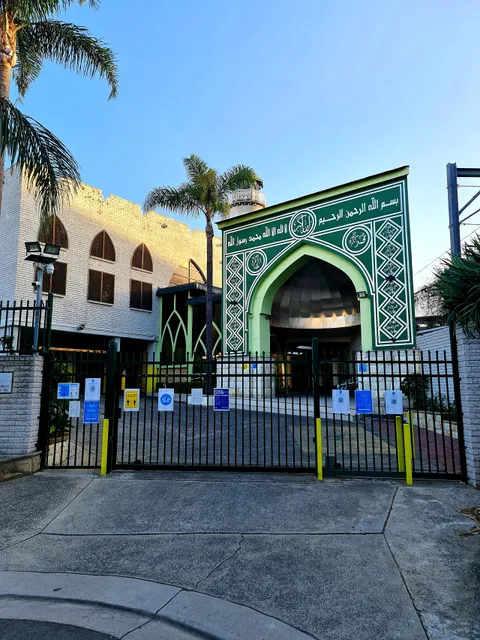 Masjid Al Zahra (Al Zahra Mosque)