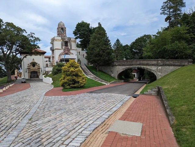 Suffolk County Vanderbilt Museum and Planetarium
