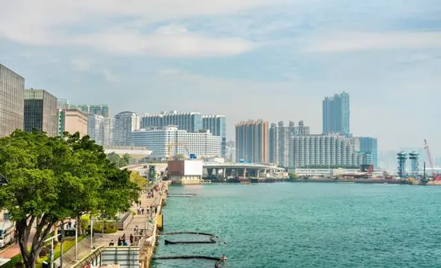 Tsim Sha Tsui Waterfront Park