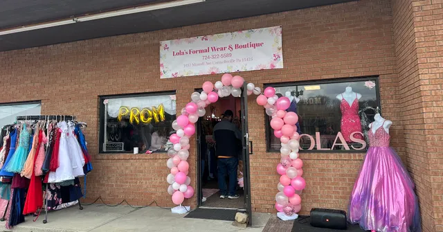 Lola’s Formal Wear & Boutique