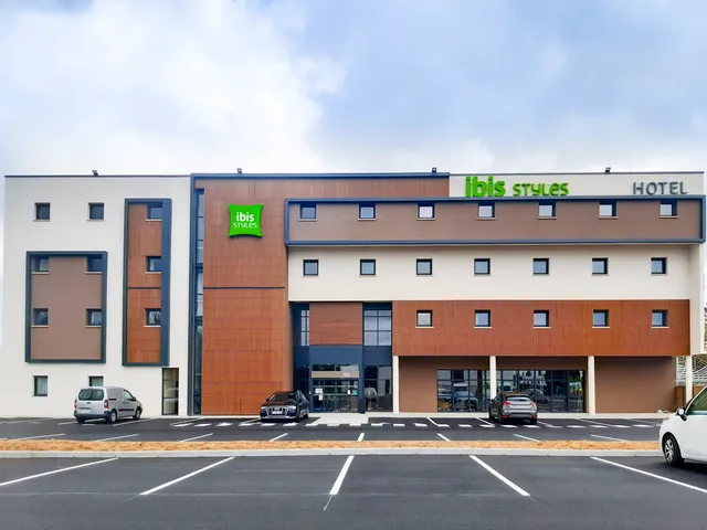 ibis Styles Contres Cheverny