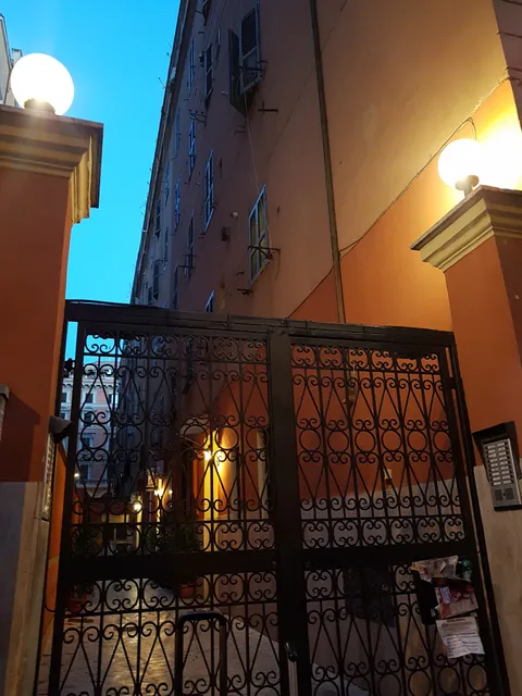 Colosseo Red Design Studio