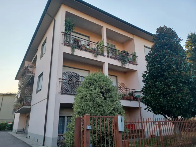 Home Sweet Home 2 - Lucca