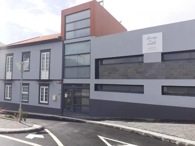 Change The World Hostels - Açores - Ponta Delgada