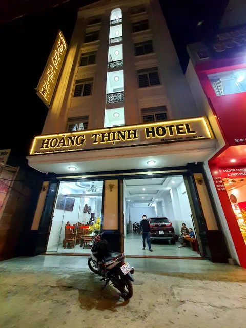 Khách sạn Hoàng Thịnh