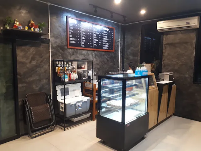 แอล Sweet Home Bakery & Coffee Bar