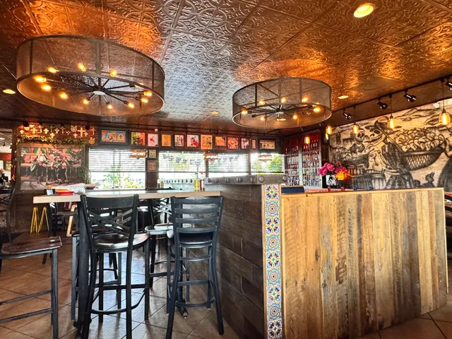 Uno Mas Mexican Cantina