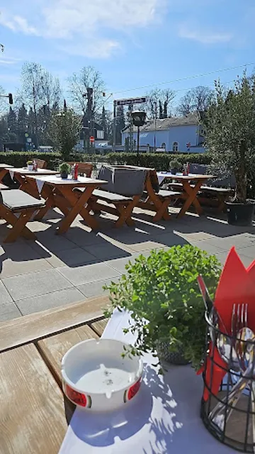 Limon-Cafe-Restaurant