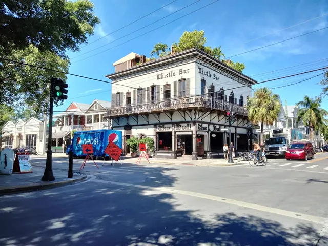 Duval St