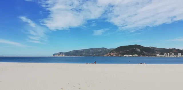 Praia Bico das Lulas